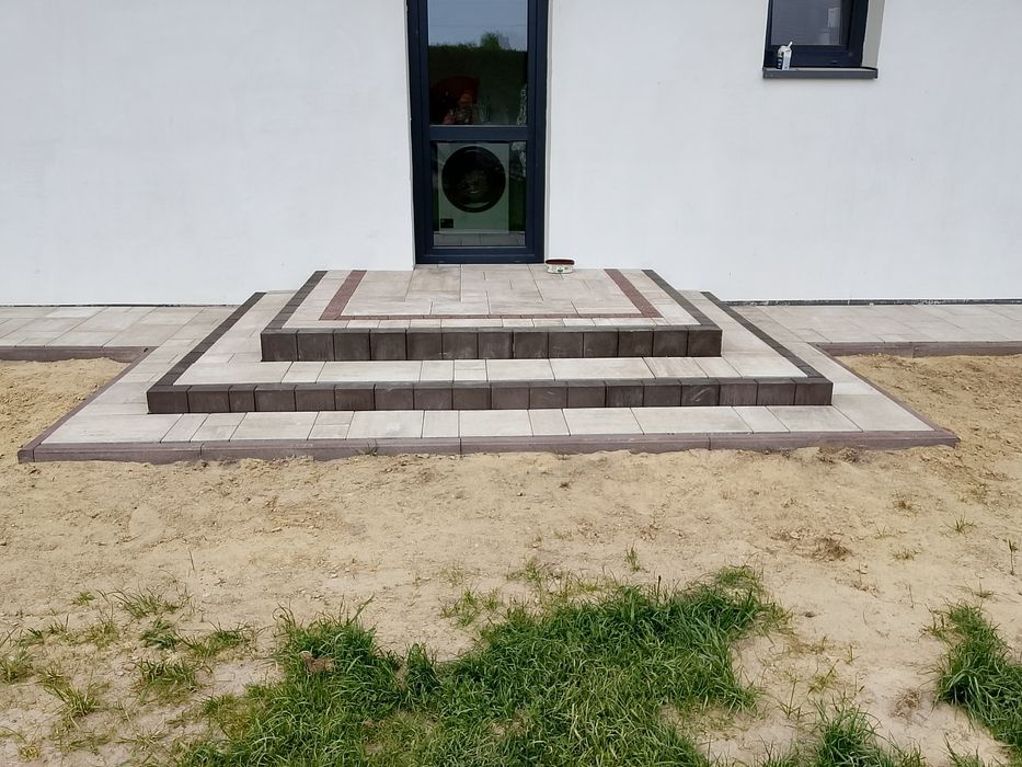 Układanie kostki brukowej