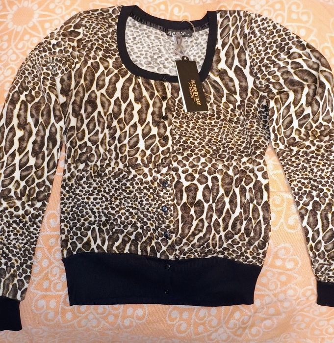 Тигровий кардиган