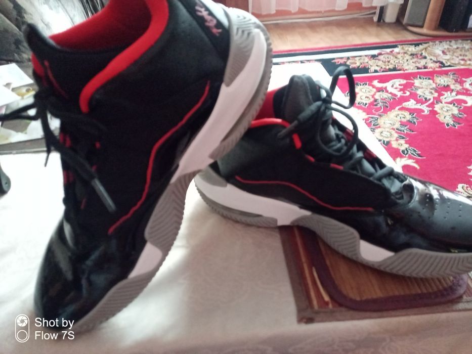 Buty jordan Stay Loyal Bred