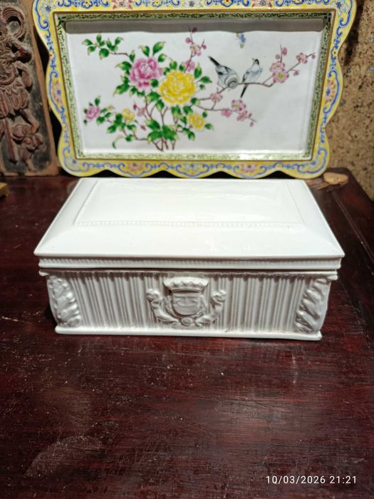 Caixa Porcelana Vista Alegre Brasão Armas Lisboa 17 cm