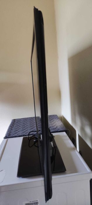 LG 42" Cinema 3D (Ref: 42LW4500) + Óculos Incluídos!