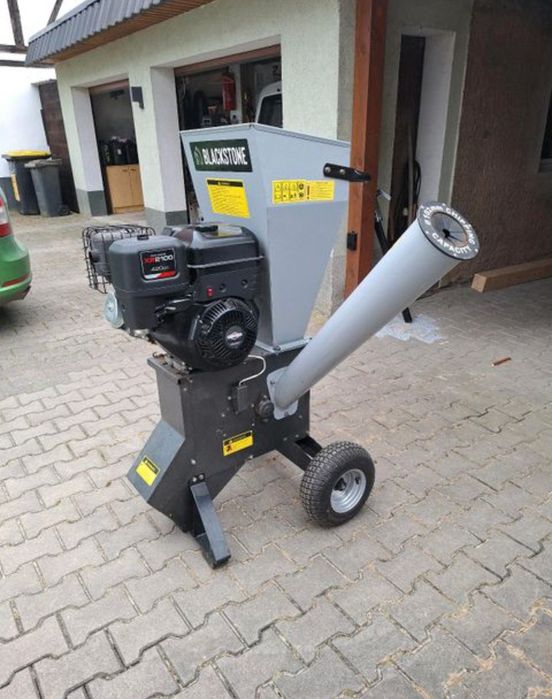 Rozdrabniacz do gałęzi spalinowy