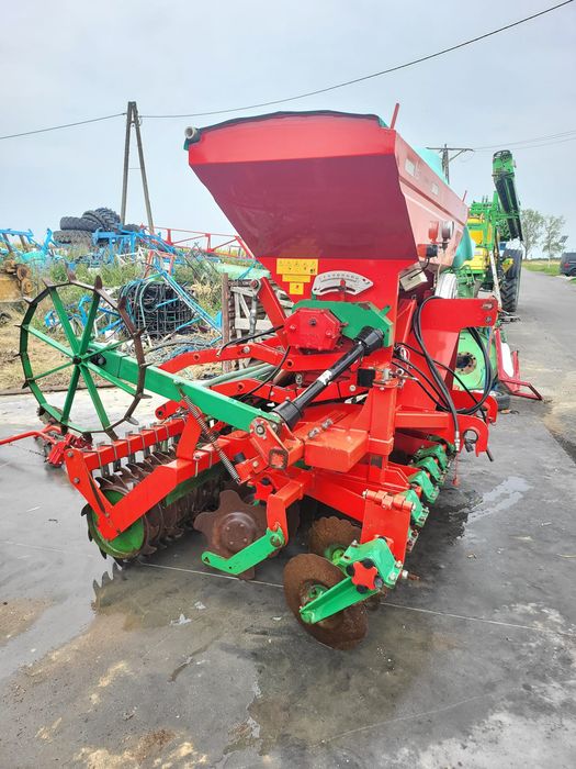 Sprzedam agregat uprawowo siewny unia kraj FS  T 1000/3