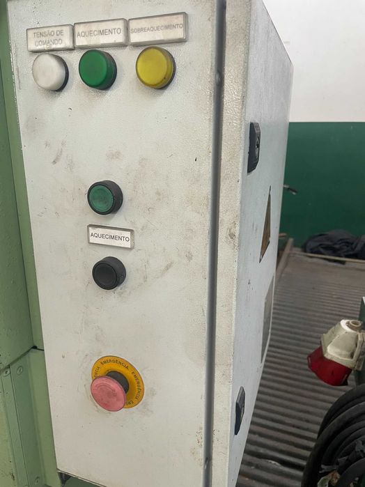 Tanque de Desengorduramento LAFEC