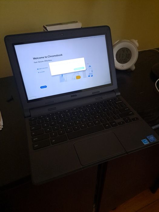 Dell chromebook 3120. Laptoo dotykowy, idealny so internetu
