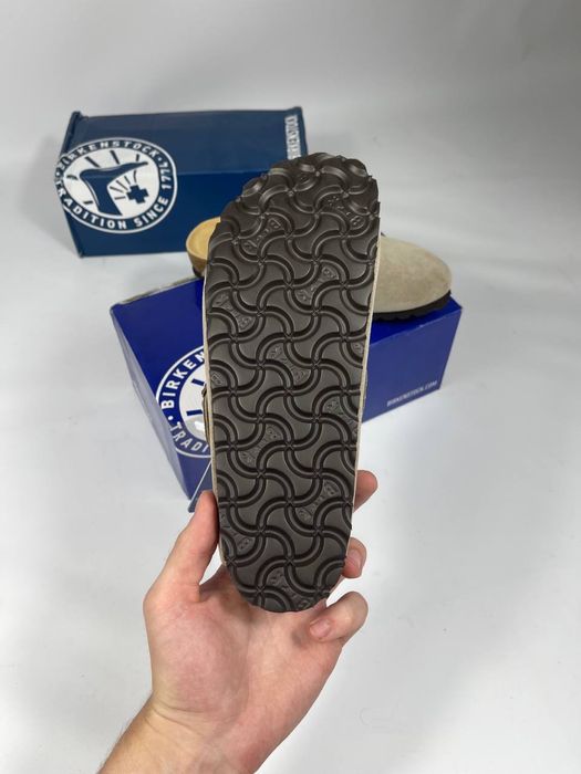 Тапочки Birkenstock Boston beige шльопанці биркенсток тапочки