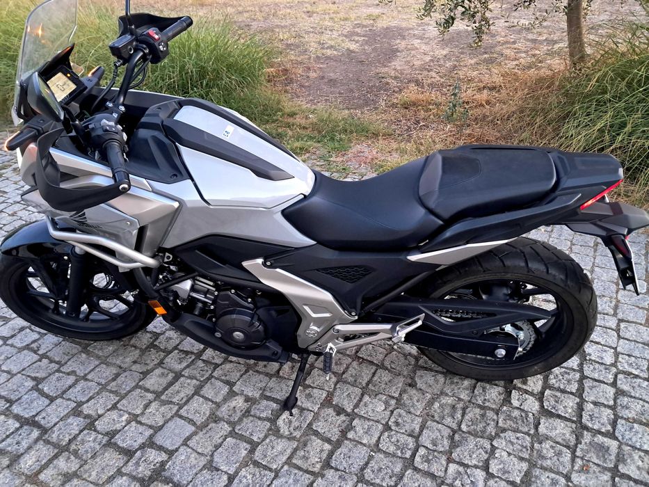 Honda NC750X DCT