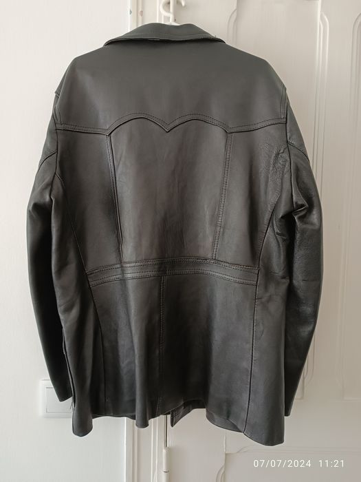 Casaco vintage em pele preta L/XL 52