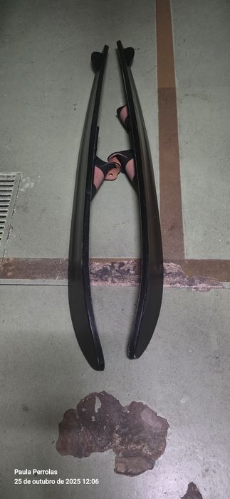 Esquíes um par como novos