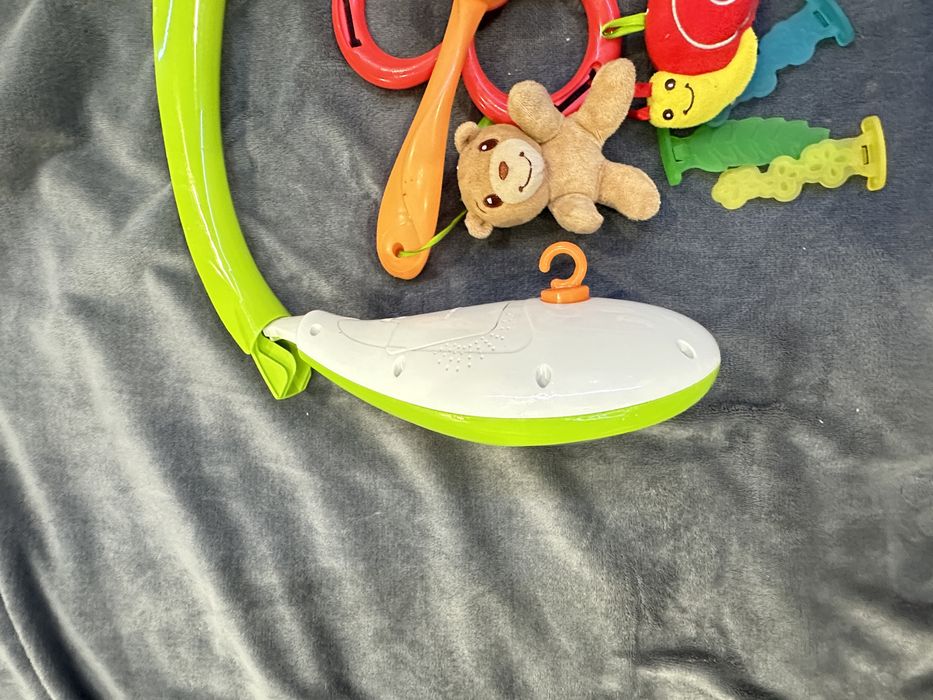 Мобіль іграшка на ліжечко Chicco Magic Forest