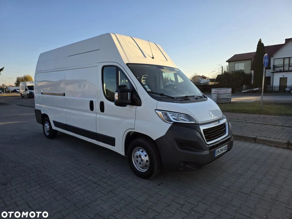 Peugeot Boxer L3H3  Peugeot Boxer  2017 ROK  L3H3 Klima 38900 zł Netto