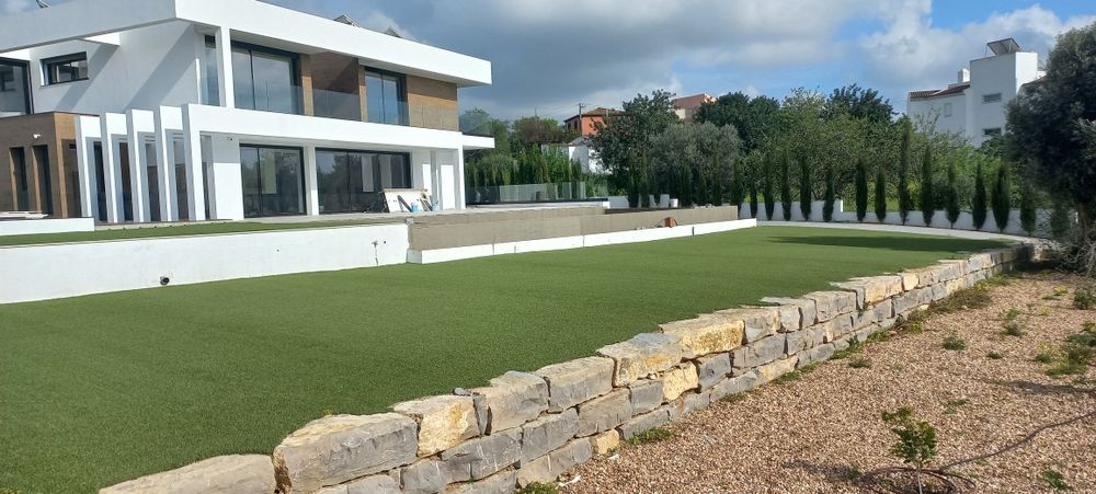 Relva  artifiçal