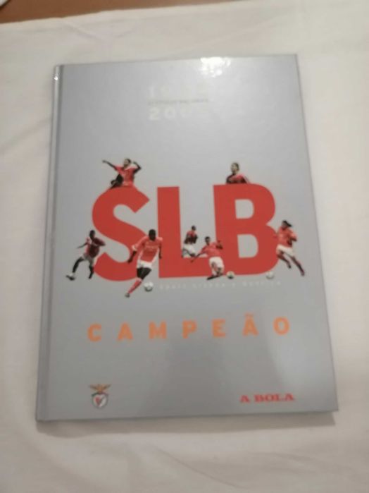 Sport Lisboa e Benfica Campeão  1935 a 2005