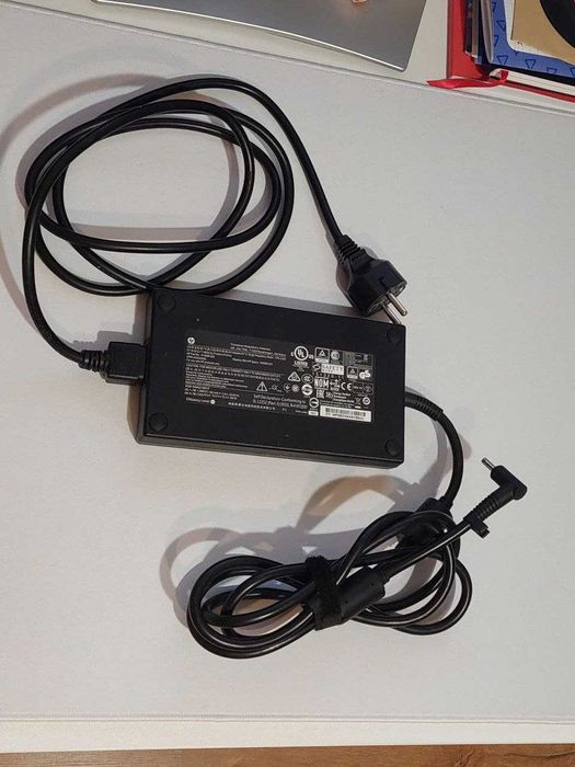 Ноутбук HP 17 G3 17" i7-6700HQ/32GB /256GB + 1TB /NVIDIA M2000M