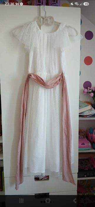 Elegancka sukienka Mango