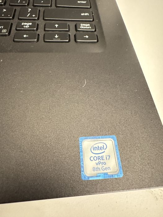 Dell Latitude 5400 i7 16GB 256SSD Windows 11 Pro