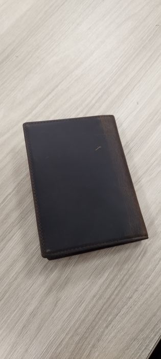 Etui na dokumenty, karty płatnicze