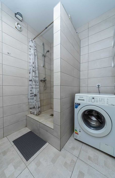 Подобово погодинно метро Вирлиця, Бориспільська,Харківська, Позняки