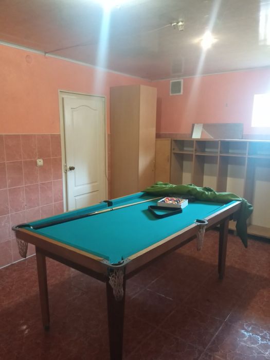 Продам приміщення місто Вашківці Вижницький район Чернівецька обл.
