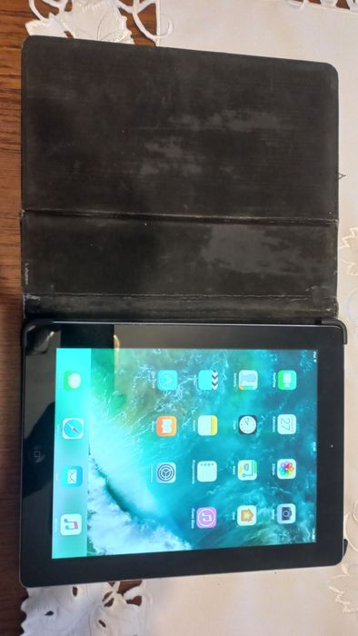 IPad 7 gen A2197 i Ipad 4 gen