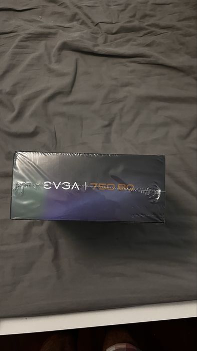 Fonte de alimentação EVGA 750 BQ semi modular64739314679683123