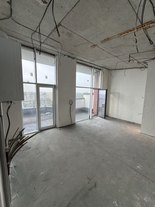 ЖК НА ПРОРІЗНІЙ 2, пентхаус зі зручним плануванням, без %