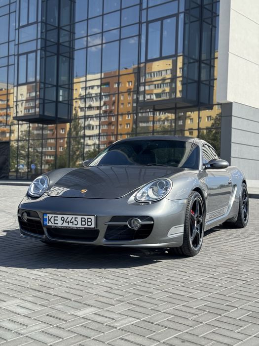 В продаже Porshe Cayman 2006 года