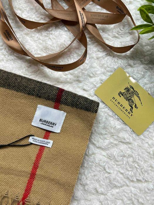 Szalik Burberry 100% kaszmir nowy