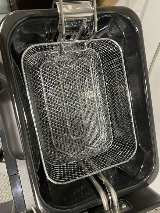 Fritadeira a óleo Tefal