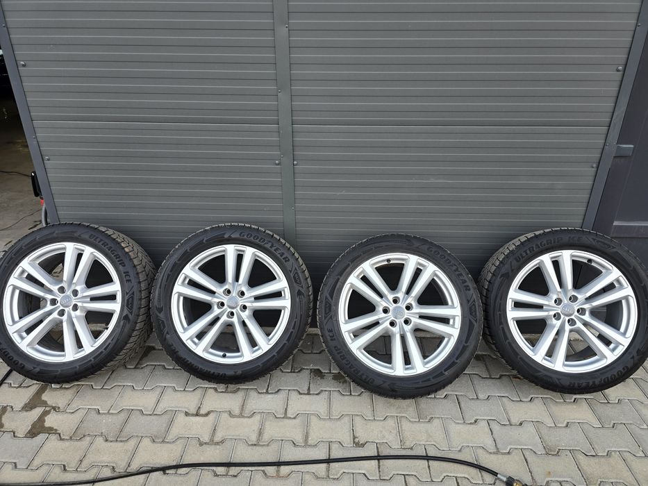 Диски в зборі, гума зимова, Audi R20