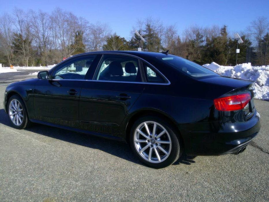 Audi A4 quattro Premium Plus      2015