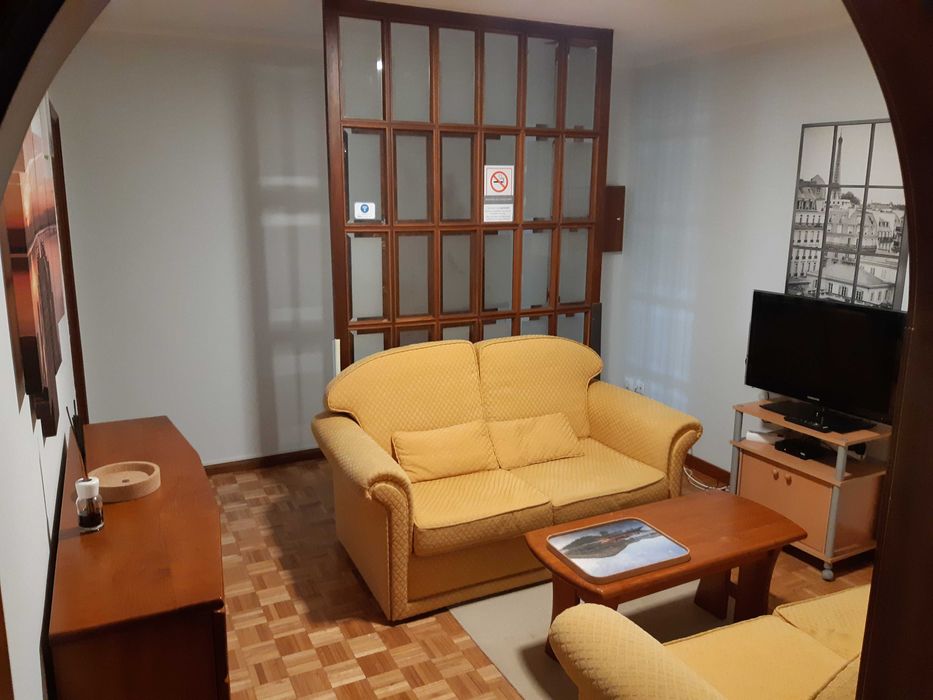 Aluga-se Quarto à Rotunda Boavista, Casa da Música