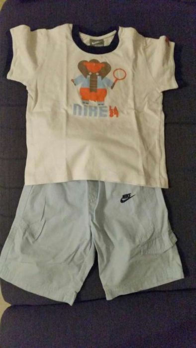 Conjunto da NIKE para bebé/criança