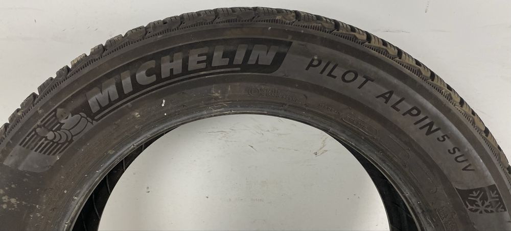 225/60R18 108H Michelin Pilot Alpin 5 SUV