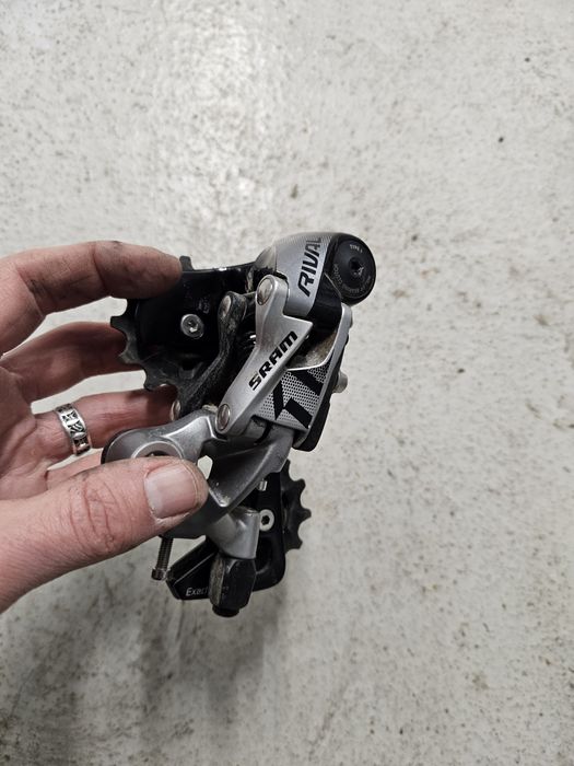 Przerzutka tylna SRAM RD-RIVAL 11 S