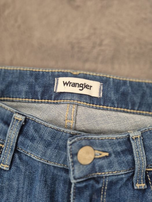 Jeansy wrangler s 36 damskie