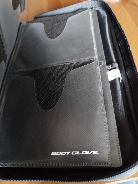 Bolsa para trasnporte de 64 CD/DVD