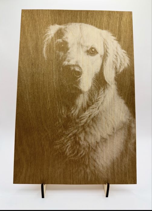 Zdjęcie psa wygrawerowane na drewnie | prezent personalizowany