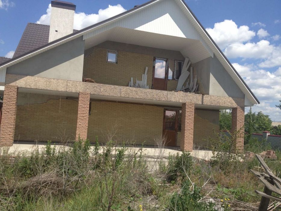 Продам дом в Орловщине . Хозяин. 24 сотки