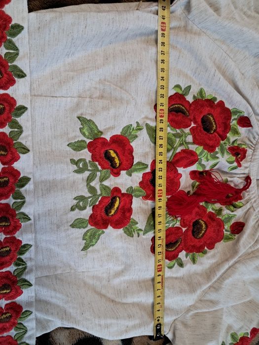 Вишите плаття,льон.