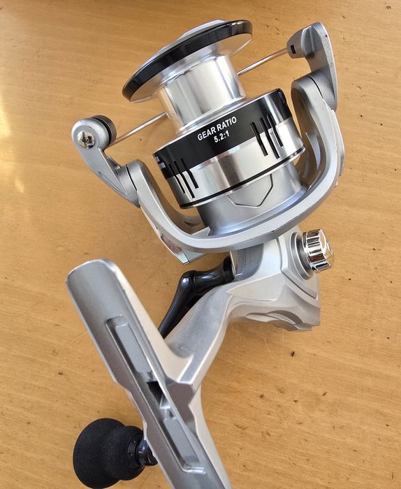 Carreto pesca 320g / pião / boia / chumbadinha/ chocos