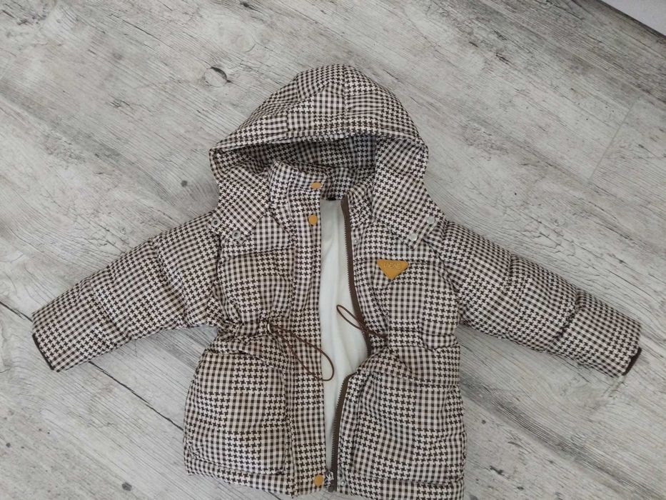 Куртка дитяча на дівчинку