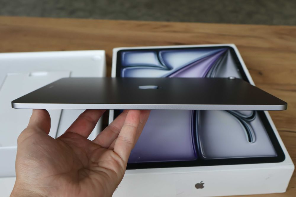 Apple iPad Air 13 2025 128Gb M3 Space Gray A3268 Wi-Fi Оригінал!