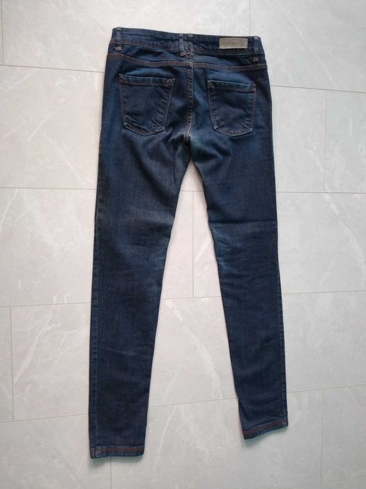Jeansy Pull&Bear