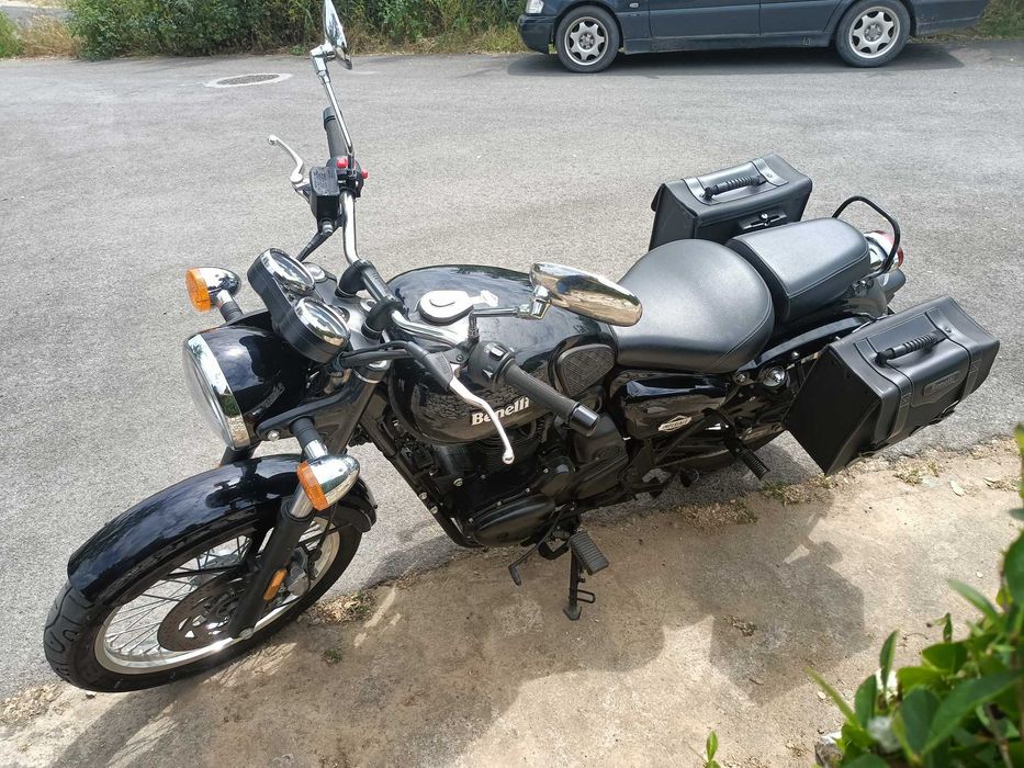 Benelli Imperiale 400 - 2022 (Reservado)
