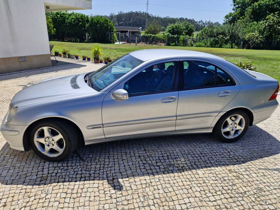mercedes c200 kompressor — photo 2