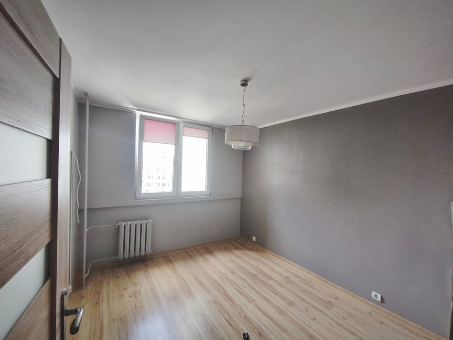 Mieszkanie 50 m2 dwa pokoje Przylesie  balkon piwnica
