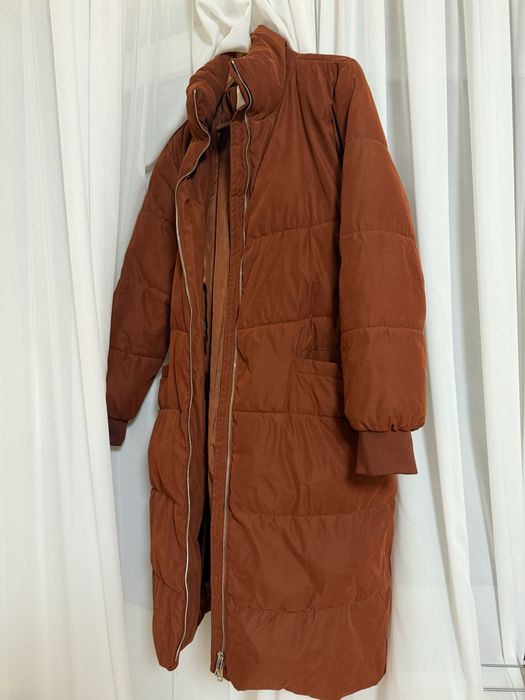 Зимовий пуховик