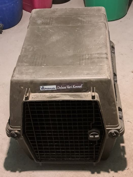 Jaula de transporte para cães