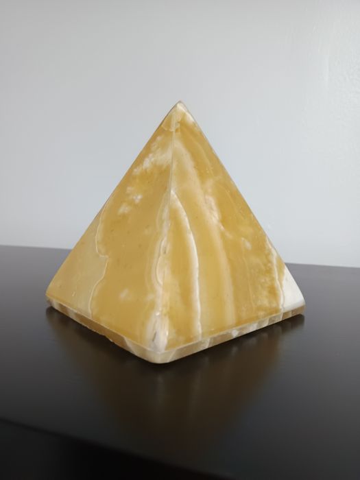 Conjunto Egípcio em Mármore Ónix Amarelo